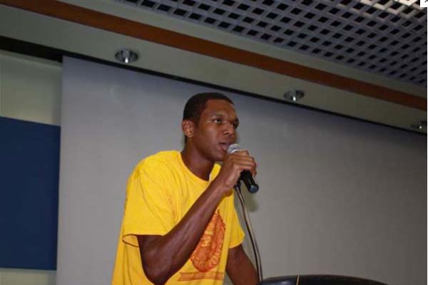 Jones seeking ‘to engage’ Bermuda youth